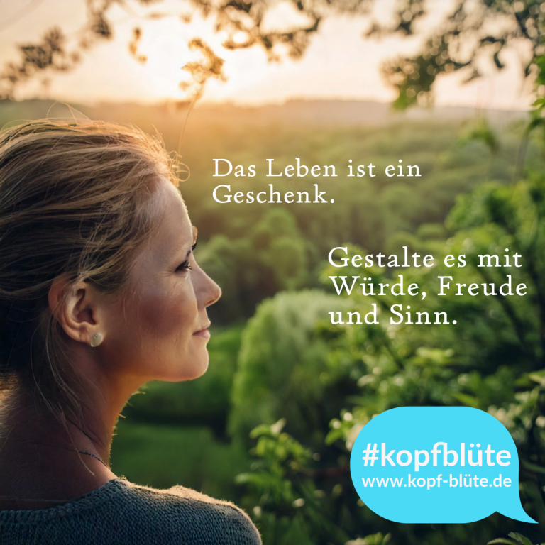Roll-up-Banner mit Informationen über Fatima Nouri, Coaching und Beratung.